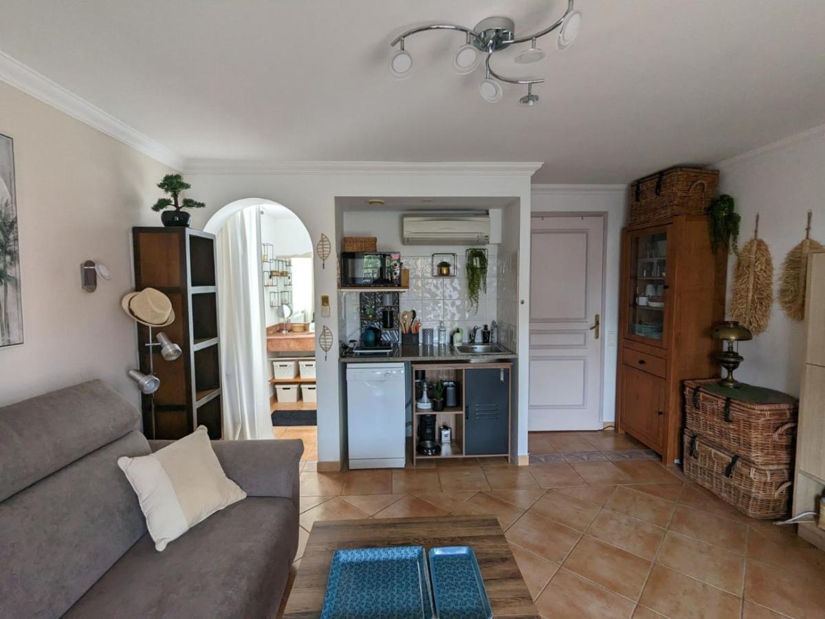 L'Instant Mer - Bord De Mer - Studio Avec Grand Jardin A La Capte อิแยร์ ภายนอก รูปภาพ